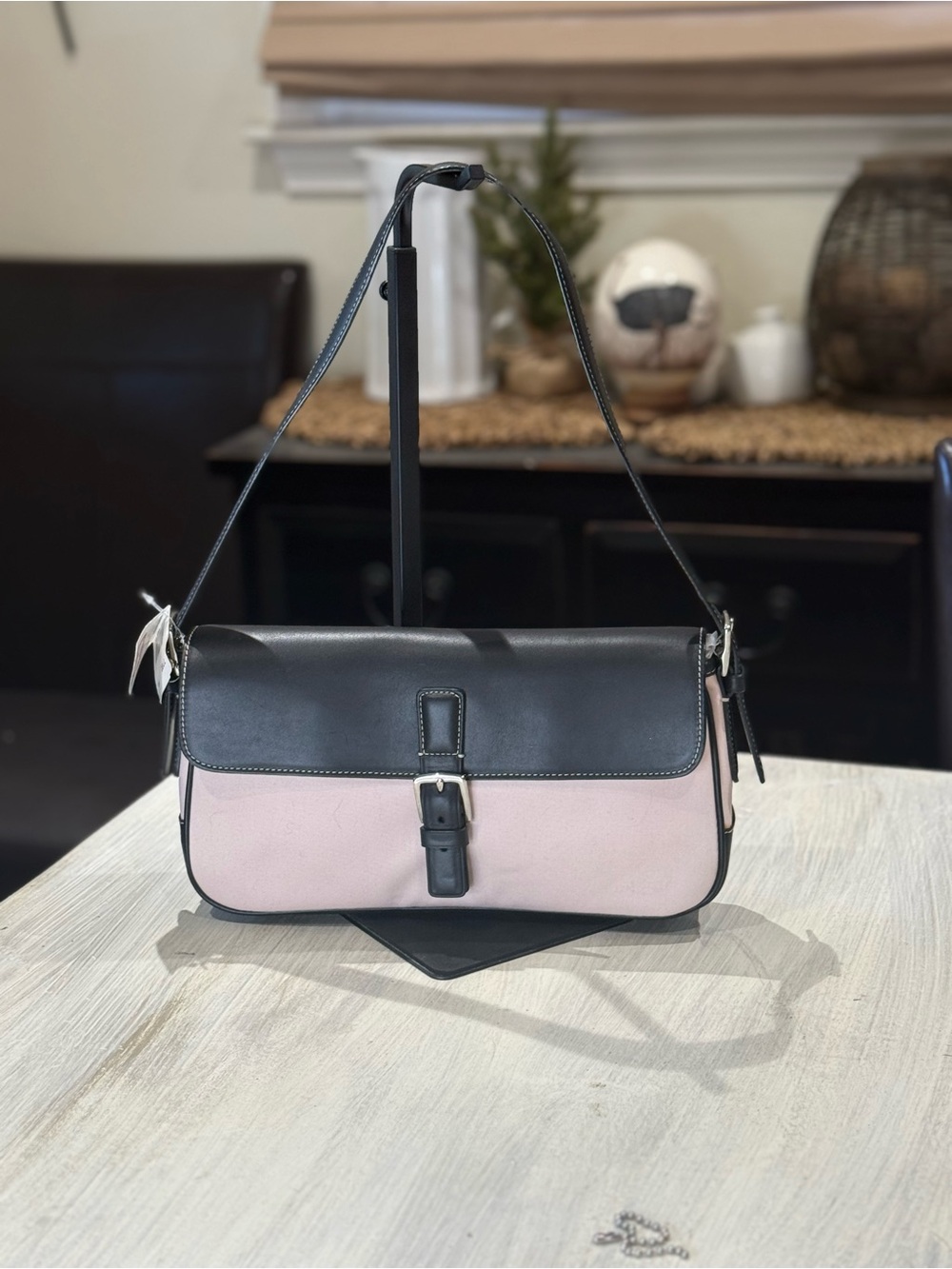 Coach Hamptons Flap Black and Pink Shoulder Bag